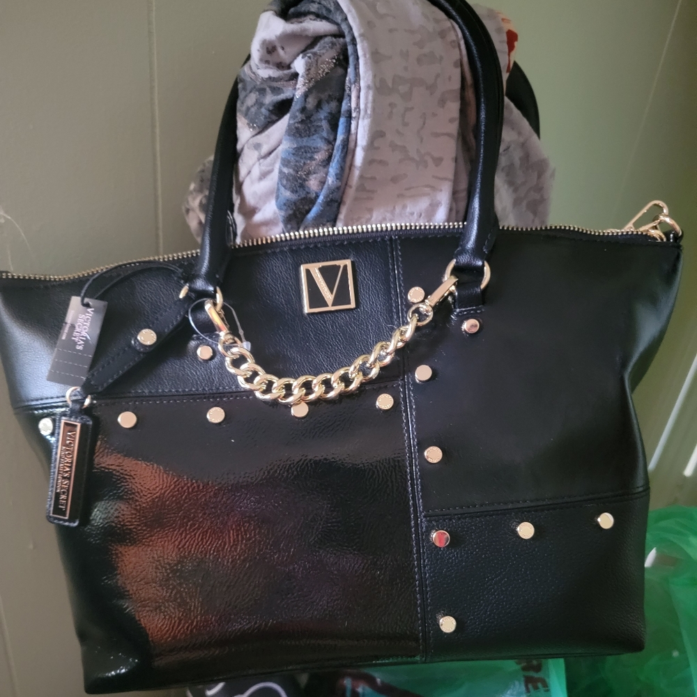Victorias Secret slouchy satchel purse- NWT- 3